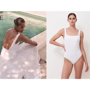 Evarae Cora Swimsuit Women’s M White Textured One Piece Square Neck‎ Minimalist